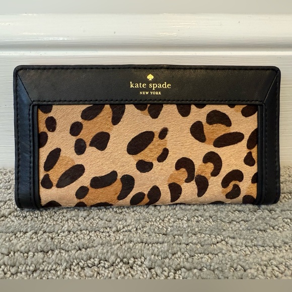Kate Spade Leopard Print Haircalf Bifold Wallet from Streetcar Darya Collection - Picture 1 of 4